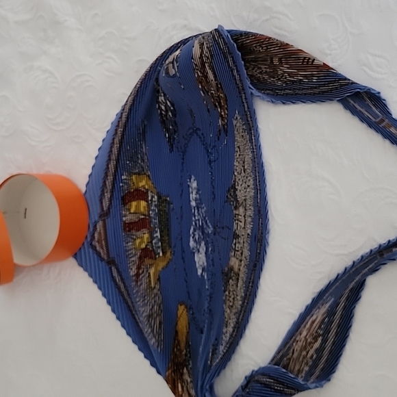 Hermes scarf - Picture 4 of 7